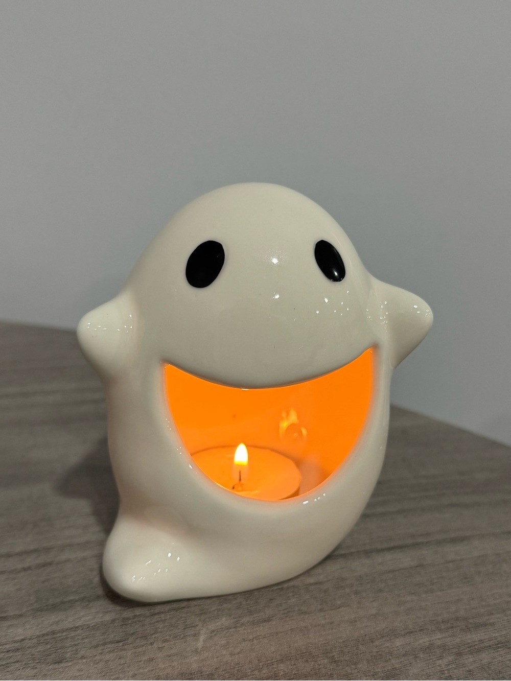 White Ghost Ceramic Tea Light Holder/ashtray- Home Accents